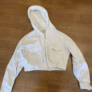 Princess Polly- Cropped White Corduroy Zip Up Jacket🤍